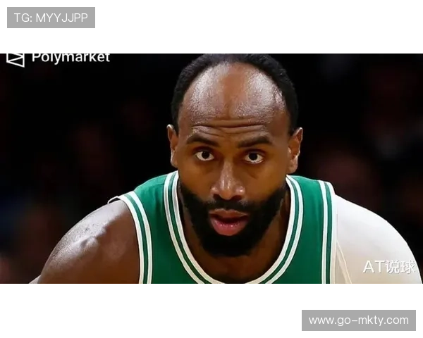 杰伦布朗发际线粉使用技巧走红 球迷热议造型细节与场上表现