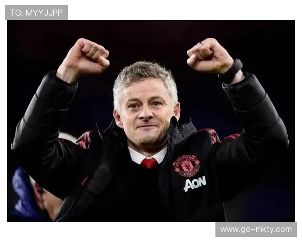 索尔斯克亚接曼联邀请电话，或重返俱乐部任临时主帅