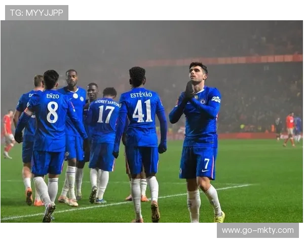 英超争四格局白热化，曼联切尔西同积45分仅差1个净胜球