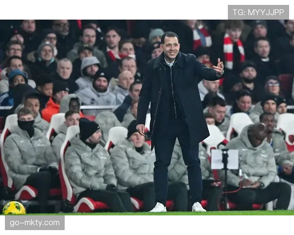 战术评论:解析阿尔特塔在欧冠关键战中变阵三中卫的得失 战术评论:解析阿尔特塔在欧冠关键战中变阵三中卫的得失